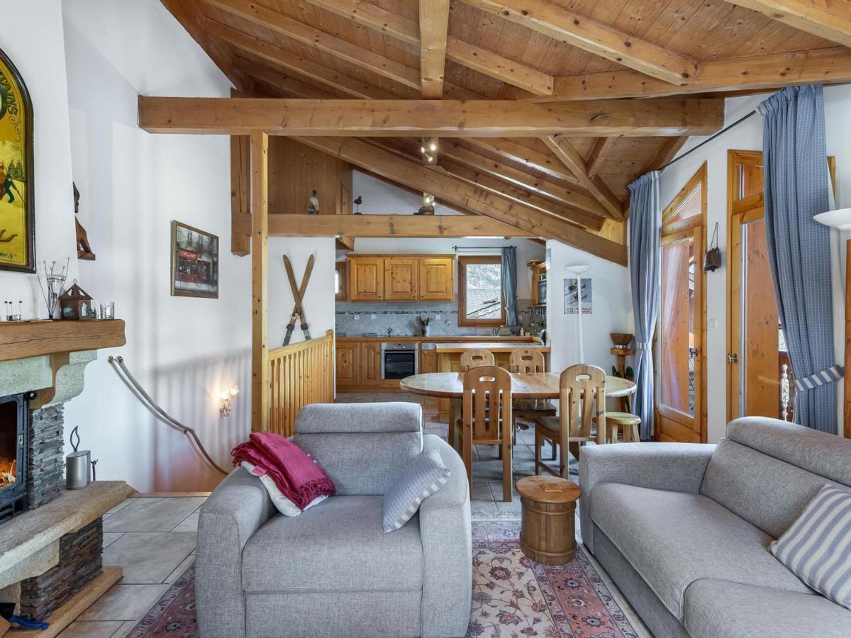 Chalet Familial Cosy Pour 8 Pers. Pres Des Pistes Et Commodites A Courchevel Le Praz - Fr-1-568-44 Villa Exterior photo