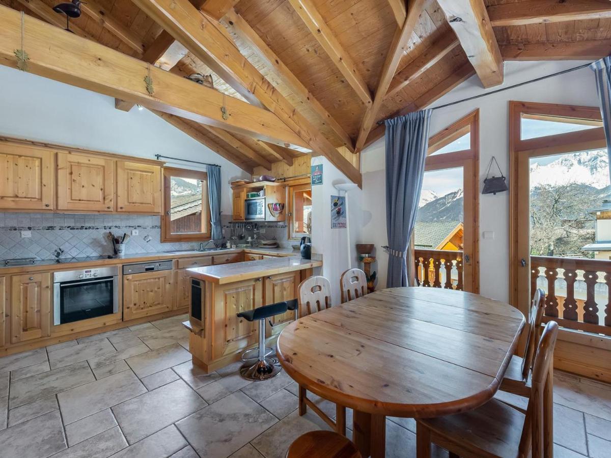 Chalet Familial Cosy Pour 8 Pers. Pres Des Pistes Et Commodites A Courchevel Le Praz - Fr-1-568-44 Villa Exterior photo